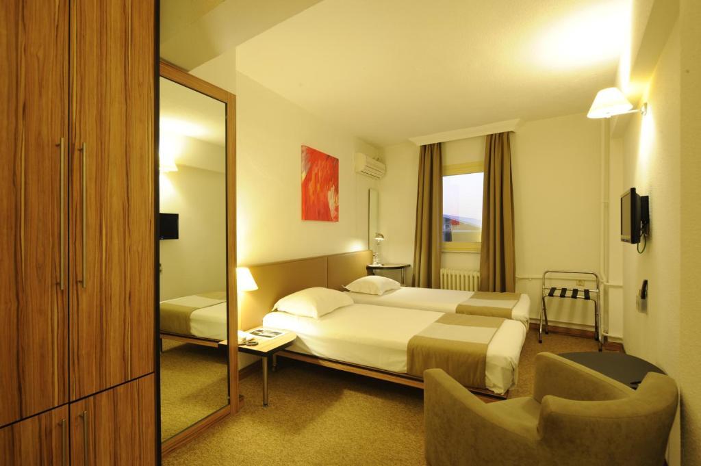 Kardes Hotel Bursa Zimmer foto